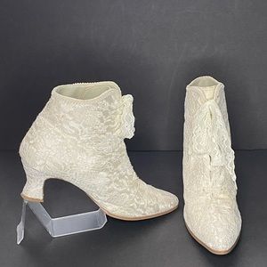 Victorian Bridal Wedding Lace Ankle Shoes